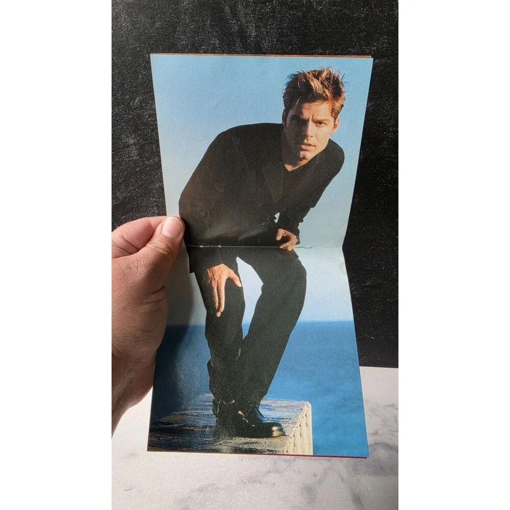 Vuelve by Ricky Martin (CD, Feb-1998, Sony Music Distribution (USA)) READ